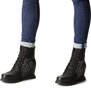 Sorel Lexie Black and White Lace Up Wedge Boots